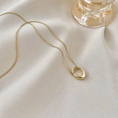 Simple Minimalist Open Circle Pendant Necklace, Geometric Gold Necklace | HN1130