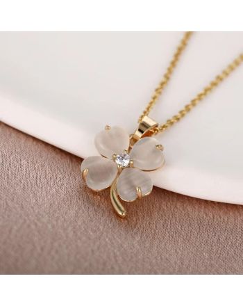 Titanium Gold Clover Necklace | HN2130