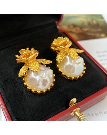 Baroque Pearl Flower Stud Earrings | HE12445